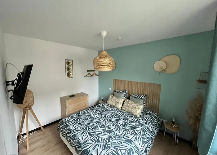 Coin De Paradis Avec Spa Illimite En Plein Centre Avranches