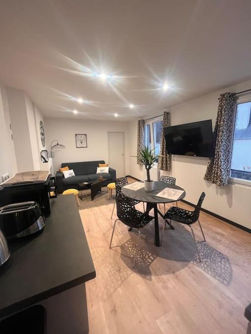 Apartment Coin De Paradis Avec Illimite En Plein Centre