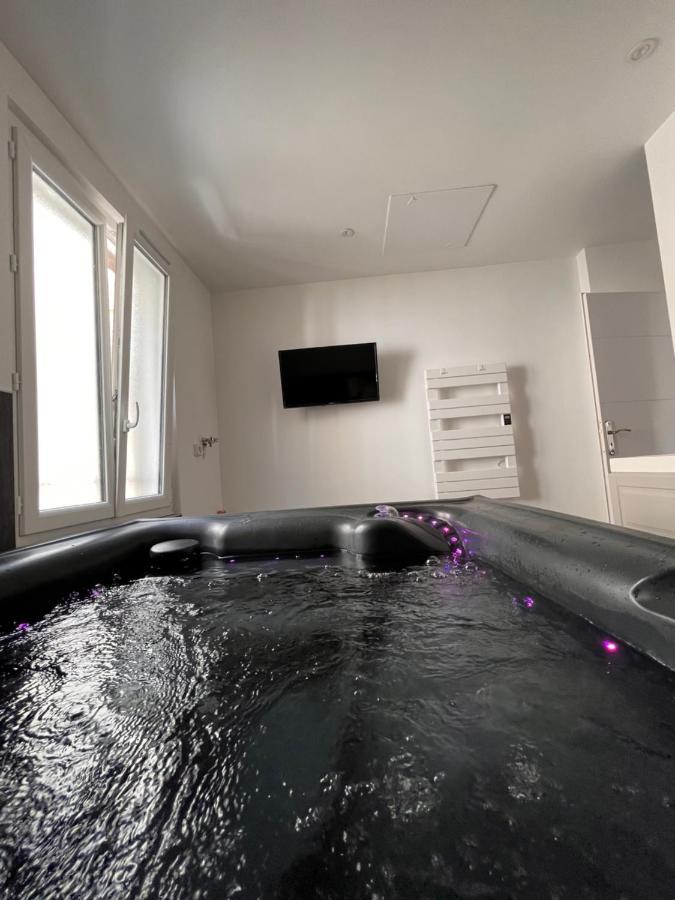 Apartment Coin De Paradis Avec Illimite En Plein Centre Avranches